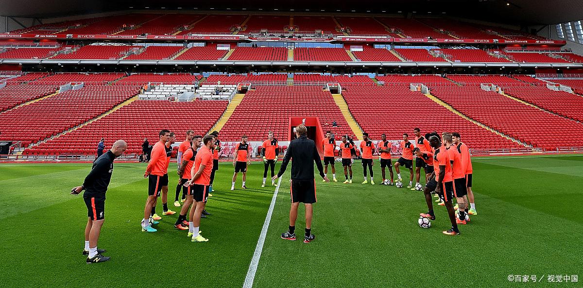 爱游戏-清晨波尔图豪取连胜——欧超杯节点到来，更衣室稳定，更衣室氛围转暖-爱游戏